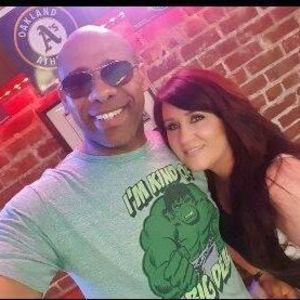 Meet your Posher, Adina deedee